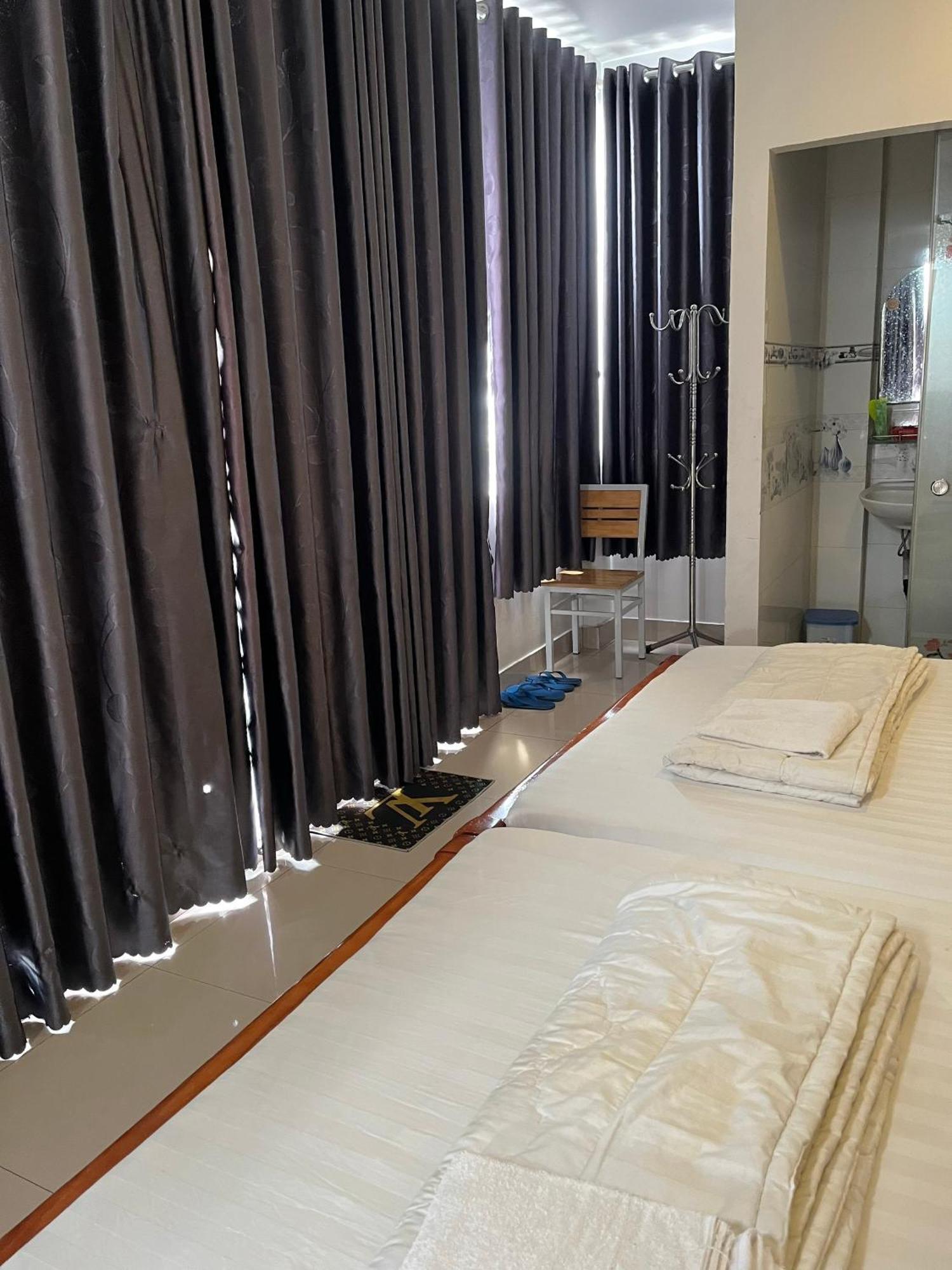 Hotel Khach San Anh Dong Ho Či Minovo Město Exteriér fotografie